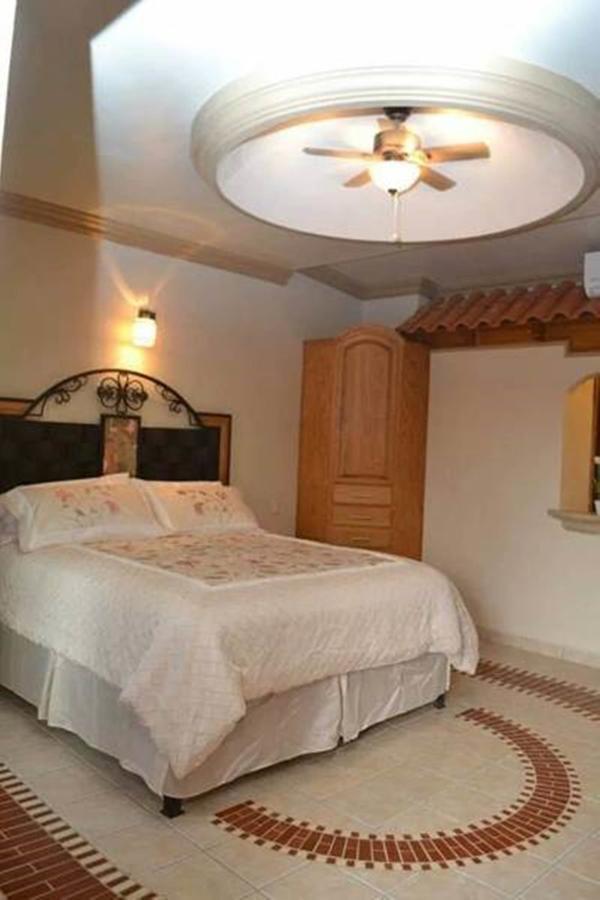 Maria Bonita Suites Agua Prieta Zimmer foto